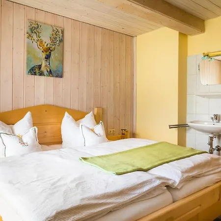Bio Bauernhof Oberbenk Apartament *